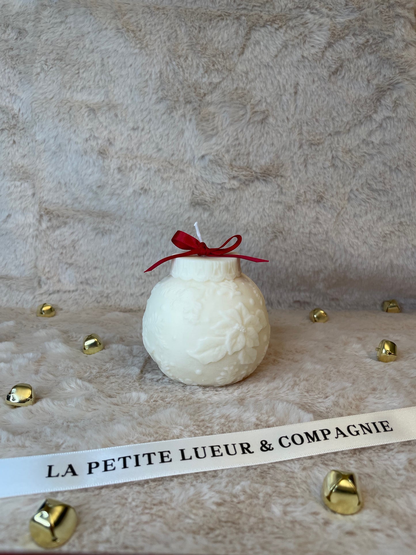 | BOULE DE NOËL FLEUR |